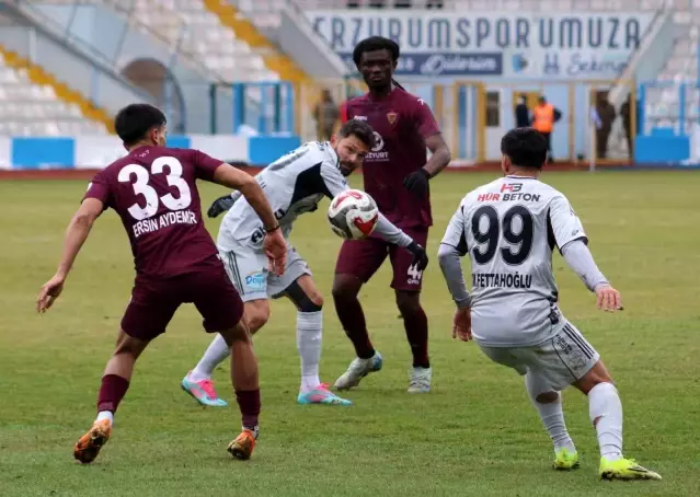 Erzurumspor Hatayspor’u 3-0 Yendi