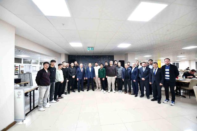 Vali Dallı, Öğrencilerle İftar Yaptı