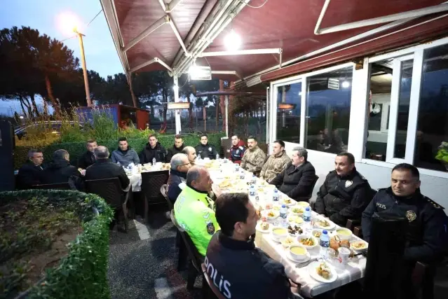 Vali Tavlı ve Emniyet Müdürü’nden Polislere İftar