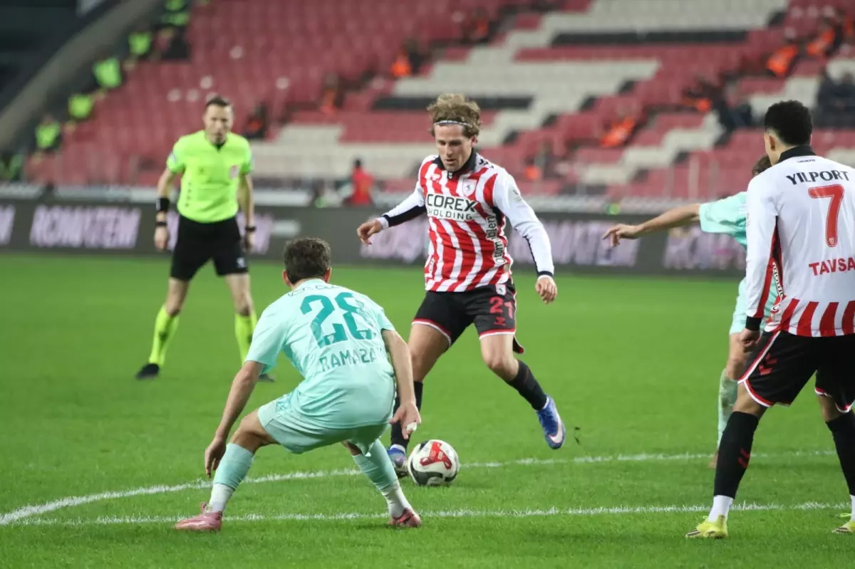 Samsunspor 2-1 Kayserispor\'u Geçti