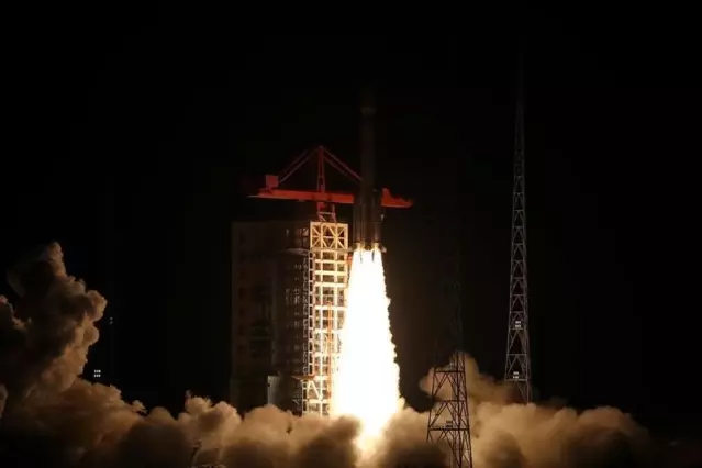 Çin’den Yeni Uydu Fırlatıldı