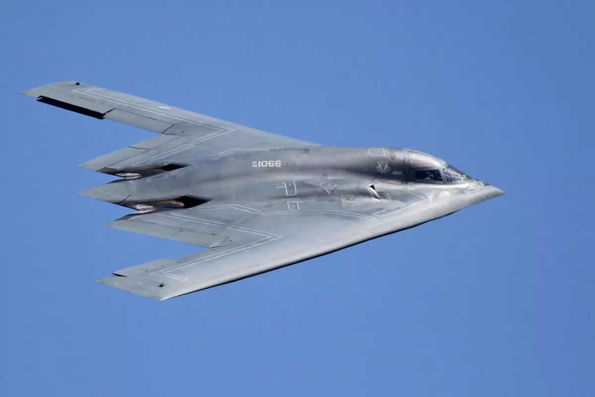 Çinlilerden dikkat çeken iddia: B-2 bombardıman uçaklarının sinyalleri tespit edildi