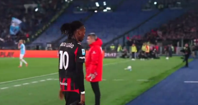 Dünya devinde kaos! Yıldız isim hocasıyla tartıştı, Galatasaray taraftarı harekete geçti