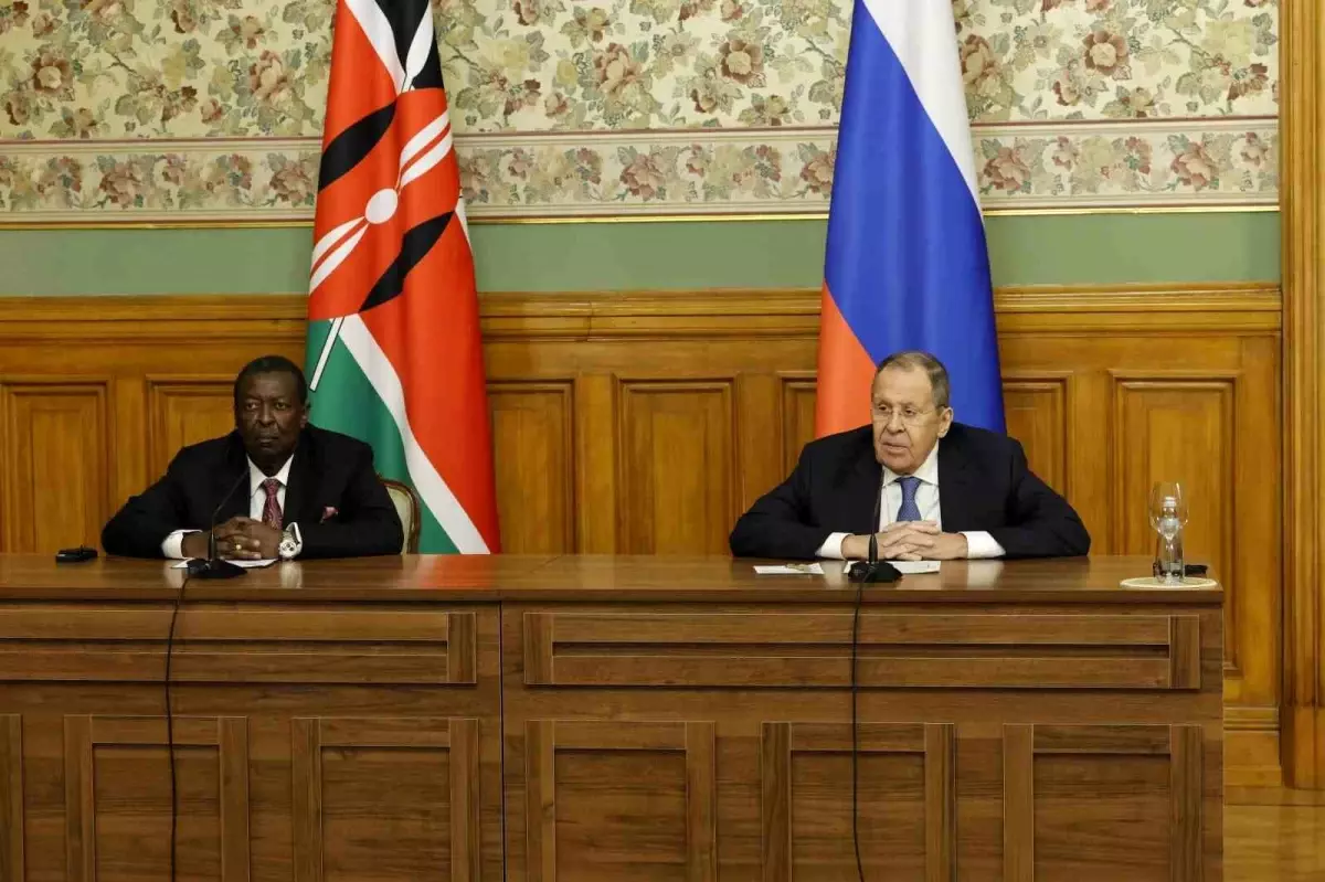 Lavrov: İran\'ı fethetmeye çalışanlar yanıldığını anladı