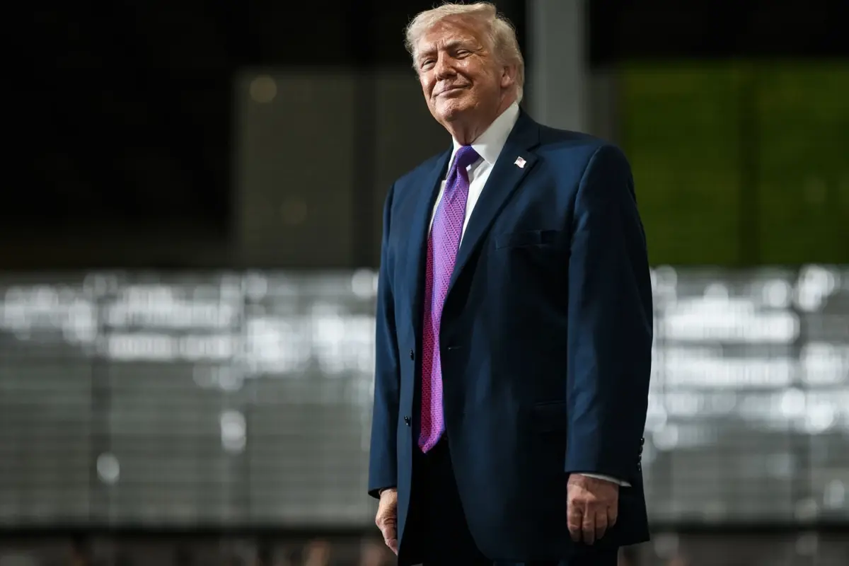 Trump\'tan Macron\'a not verdi: 10 üzerinden 8