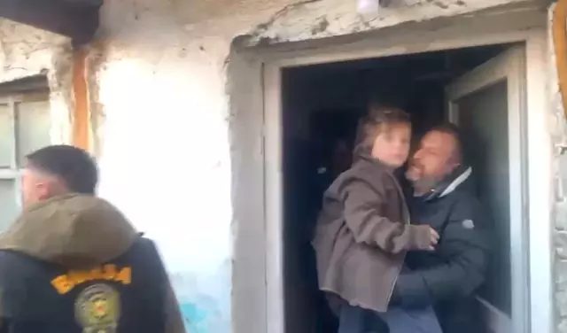 7 yıldır esir hayatı yaşatılan 8 yaşındaki çocuk, kendi adını bile bilmiyormuş