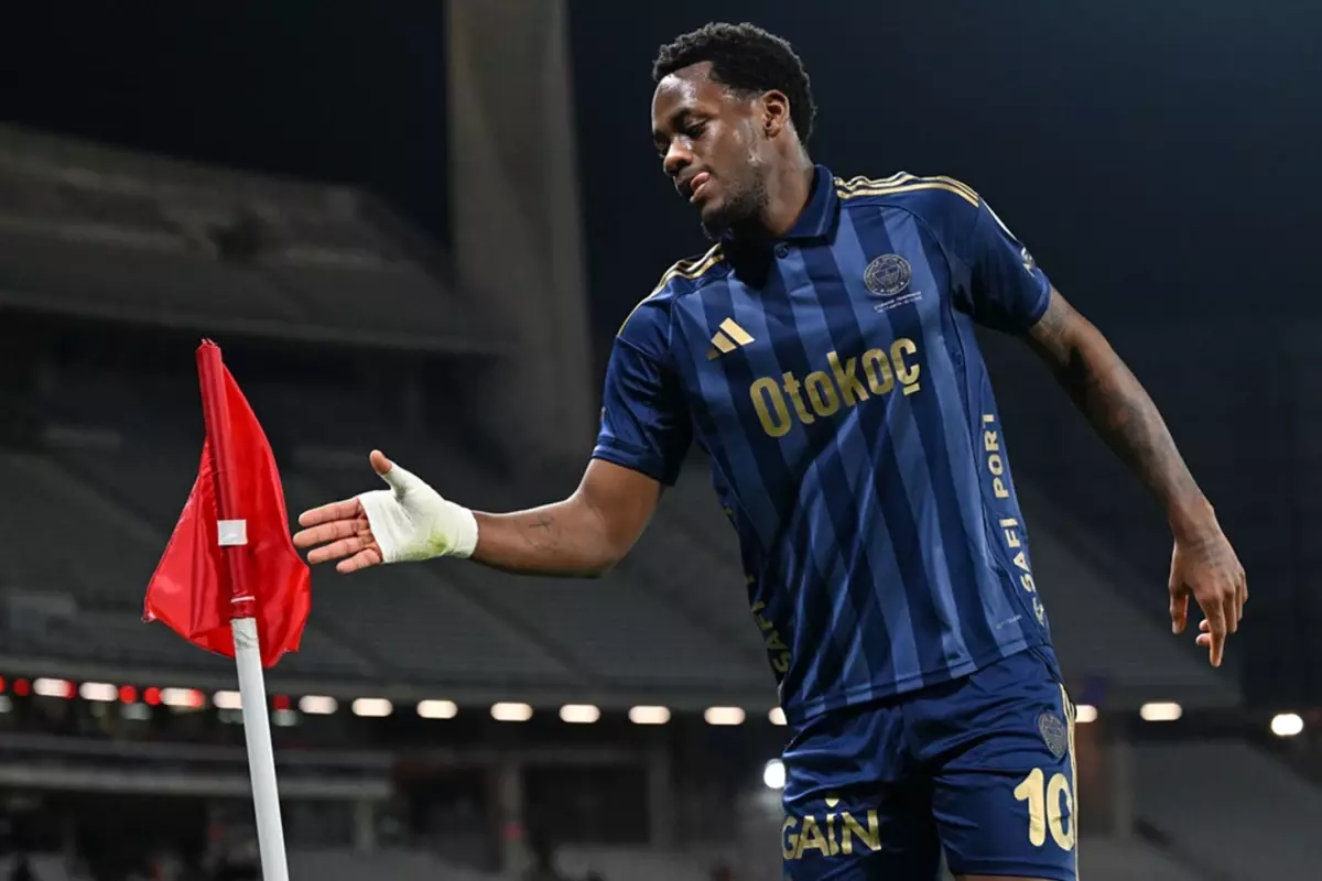 Bir ayrılık daha! Jhon Duran çorap değiştirir gibi takım değiştiriyor