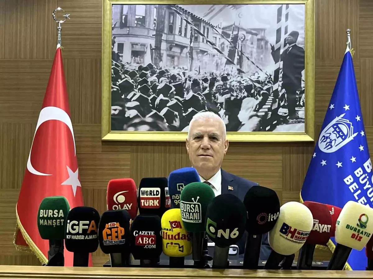 Bursa Büyükşehir Meclisi\'nde 22 madde görüşüldü: Bazıları oy birliğiyle geçti, bazıları tartışma oluşturdu