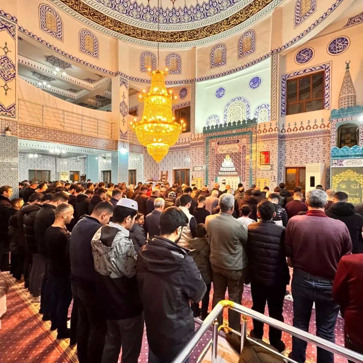 Kadir Gecesi Çermik\'te Dualarla İdrak Edildi