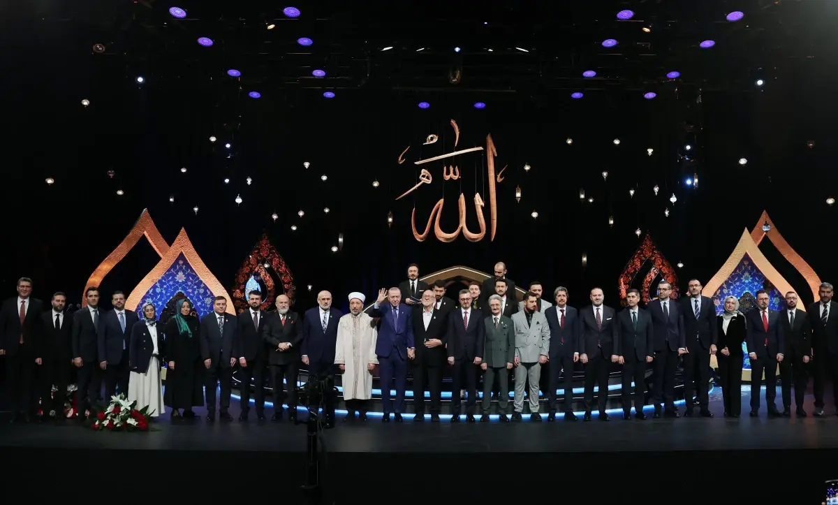 Cumhurbaşkanı Erdoğan: Bizi sürüklemek istedikleri karamsarlık girdabına düşmeyeceğiz