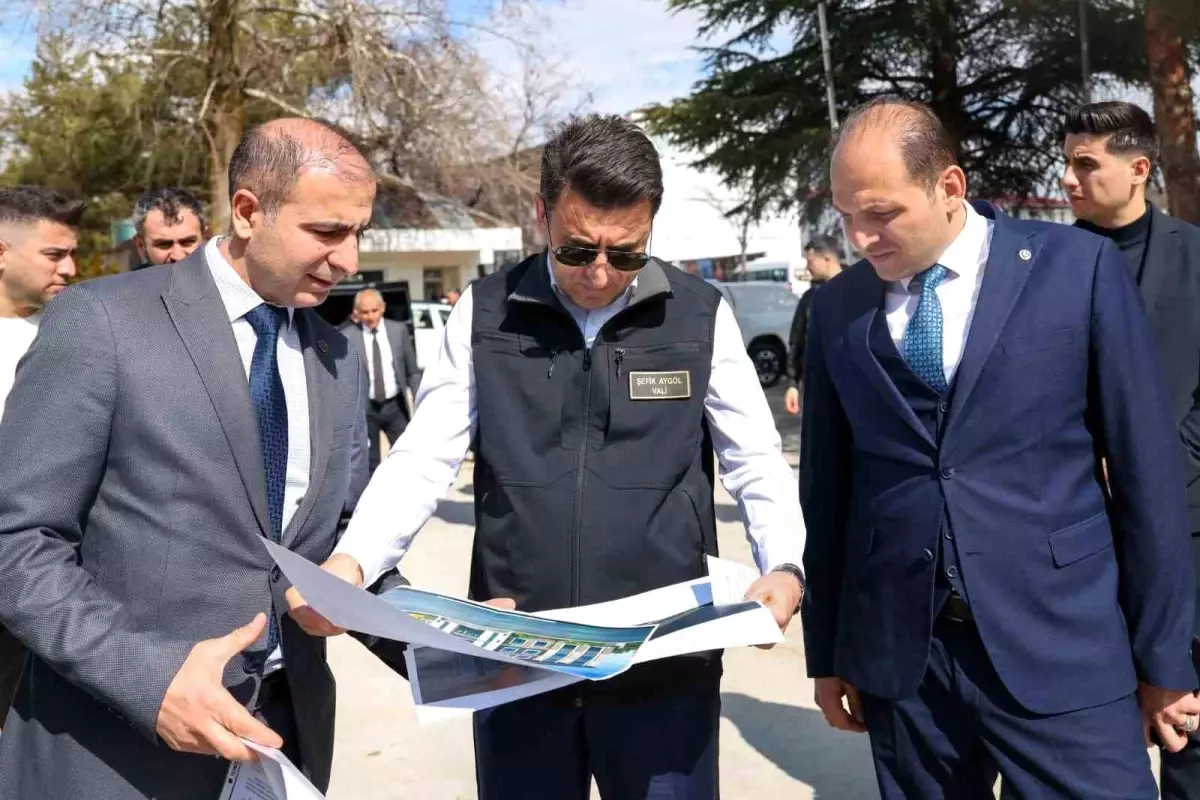 Tunceli\'ye Modern DSİ Hizmet Binası