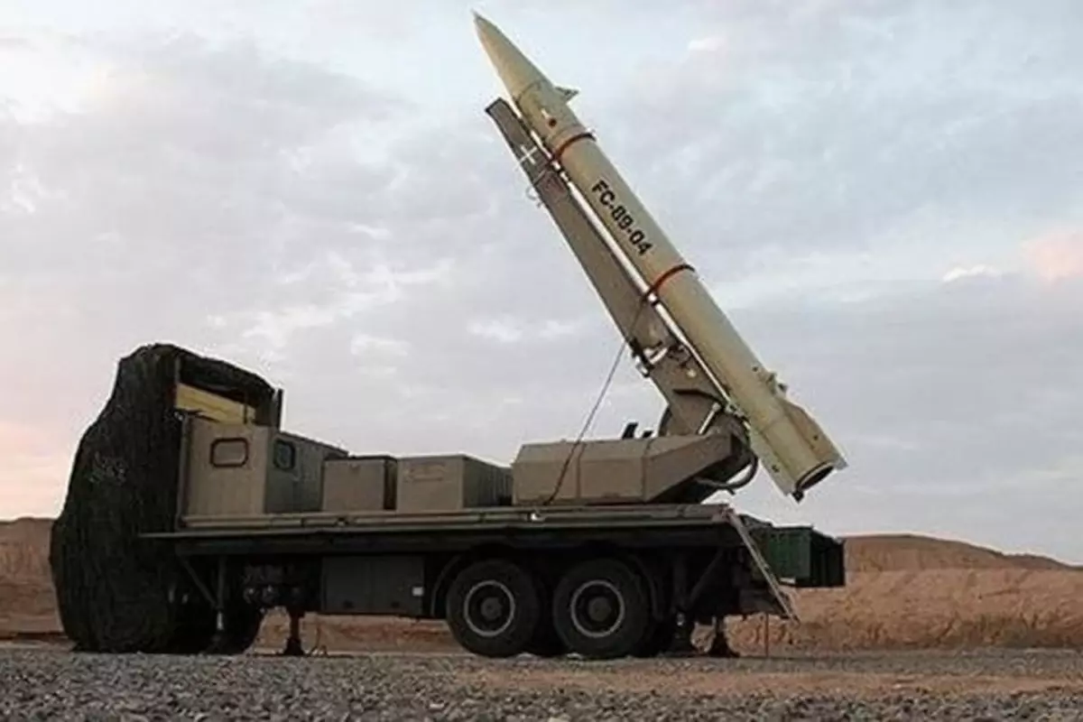 İran\'dan ABD\'nin Orta Doğu\'dak en büyük üssüne füze saldırısı