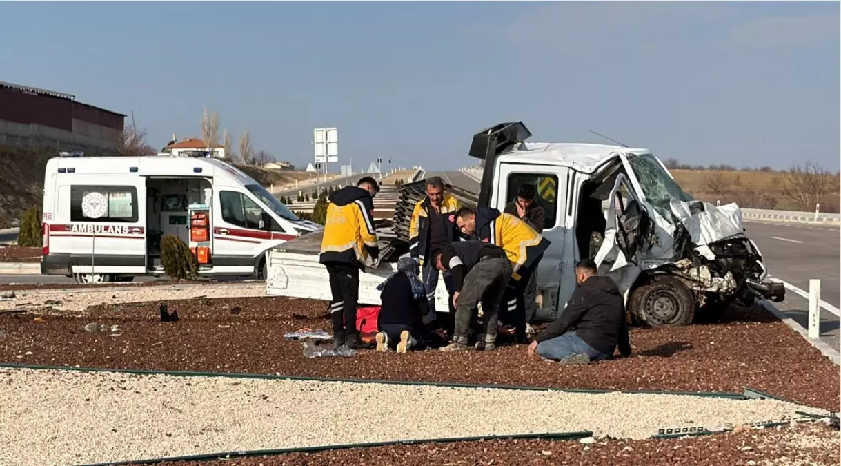 Aksaray\'da Kaza: 7 Yaralı