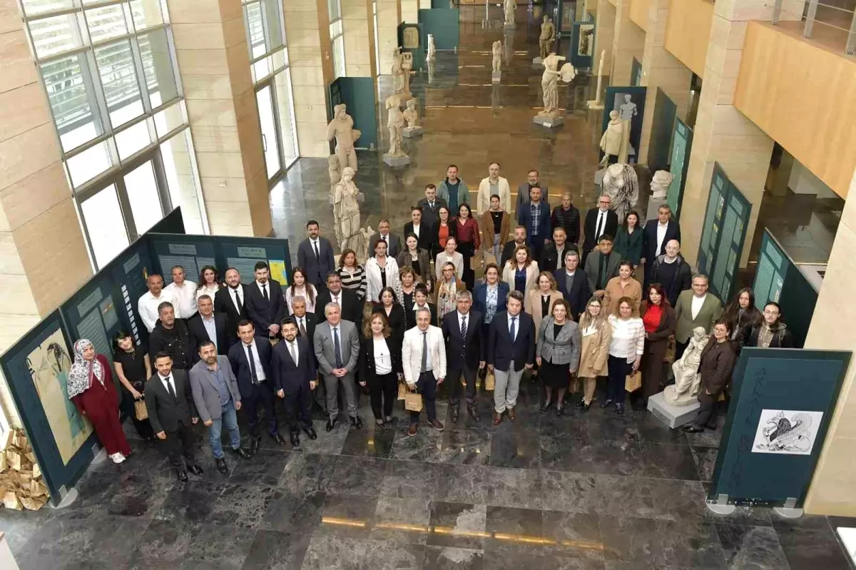 MSKÜ\'de Bayramlaşma Töreni Düzenlendi