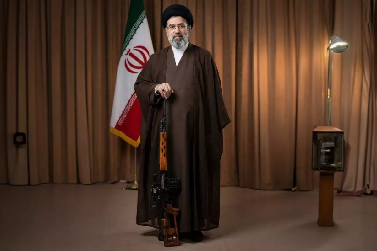 Mücteba Hamaney\'den aracıların barış teklifine ret: Şimdi zamanı değil