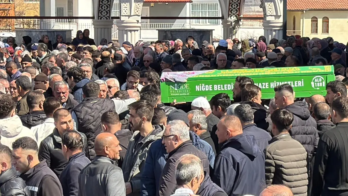 Üniversite Öğrencisi Kazada Hayatını Kaybetti