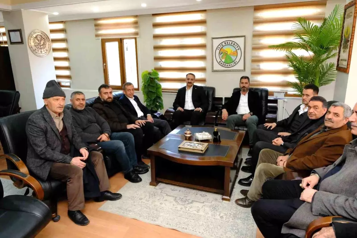 Tanoğlu, İliç\'te esnafı ziyaret etti, iftarda buluştu