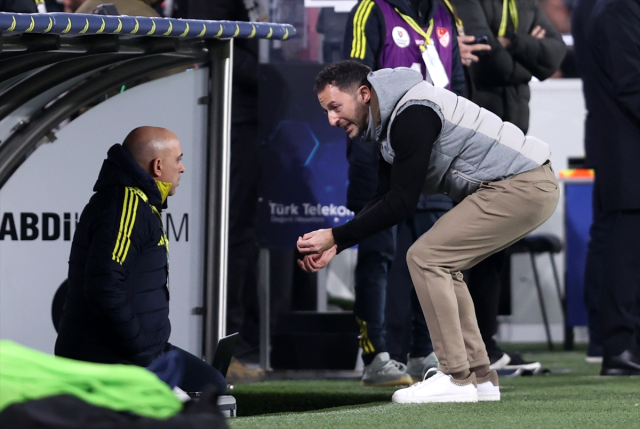 Tedesco'dan sakatlık sözleri: Maç sonunda ağrıları vardı