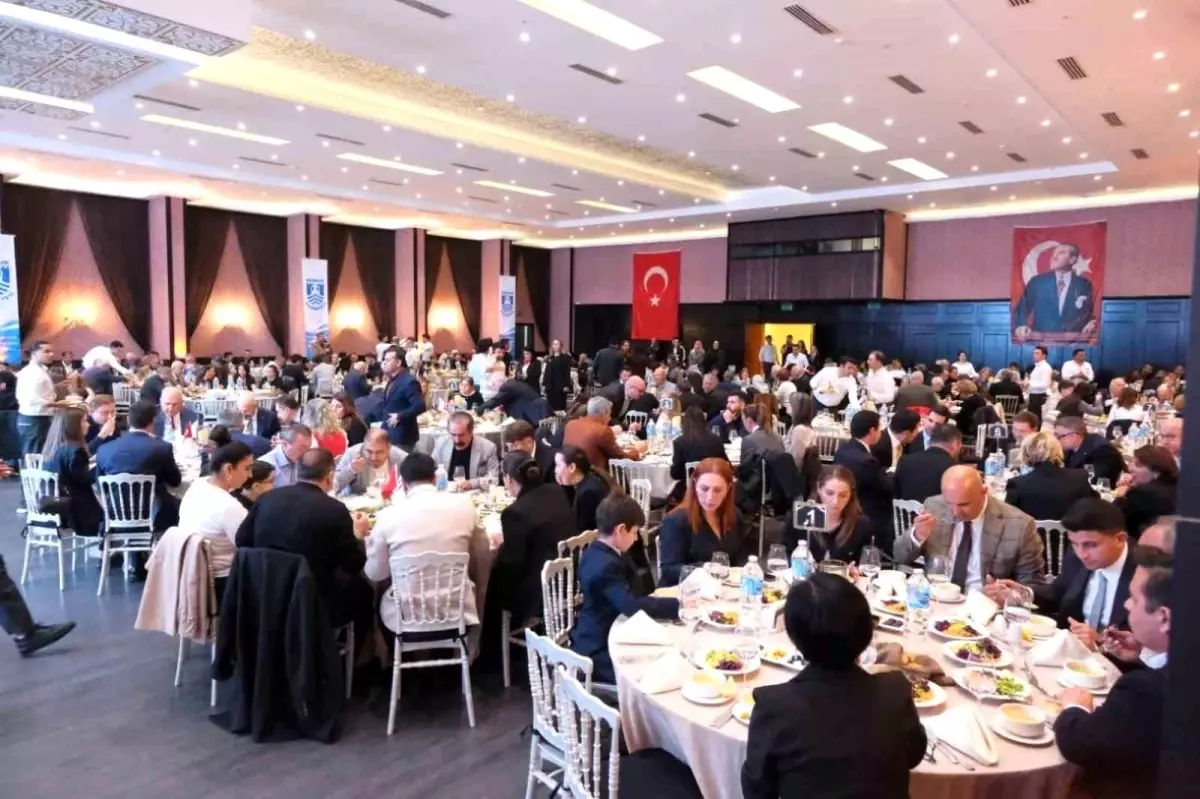 Belediye ekiplerinden şehit yakınlarına ziyaret