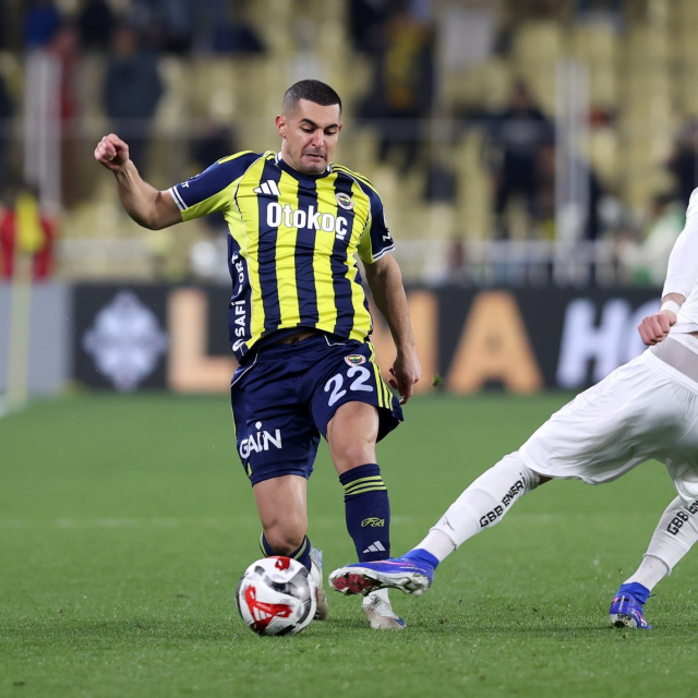 Fenerbahçe'ye bir sakatlık şoku daha: Yırtık tespit edildi