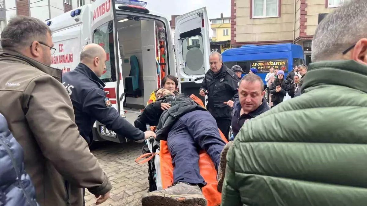 Sokak ortasında kanlı infaz! Husumetlisini 10 kurşunla katletti