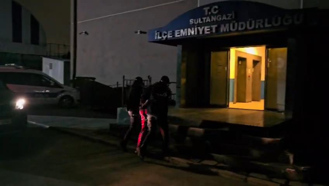 Pijamasını bile değiştirmedi! Eski sevgilisinin evini pompalıyla bastı