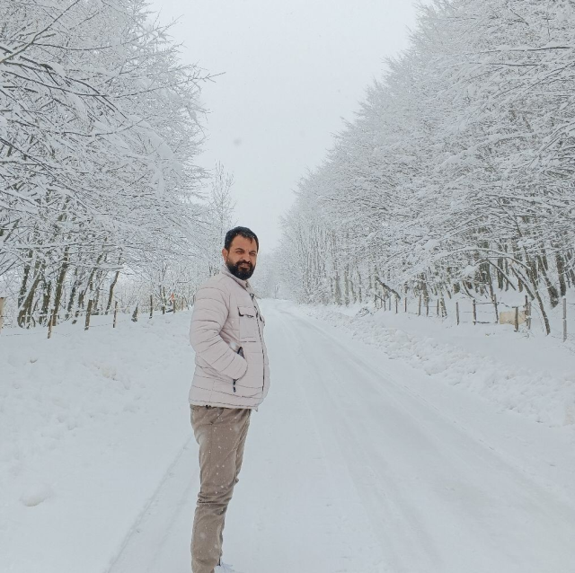 Sokak ortasında kanlı infaz! Husumetlisini 10 kurşunla katletti