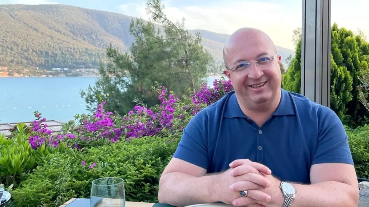 Antalya\'daki rüşvet ve yolsuzluk davasında tahliye edilen 3 sanık yeniden hakim karşısında