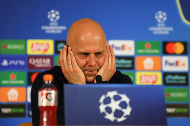 Arne Slot'tan flaş itiraf: Sakatlanması bizim işimize geldi