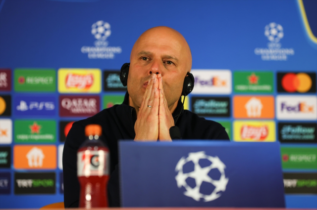 Arne Slot'tan flaş itiraf: Sakatlanması bizim işimize geldi