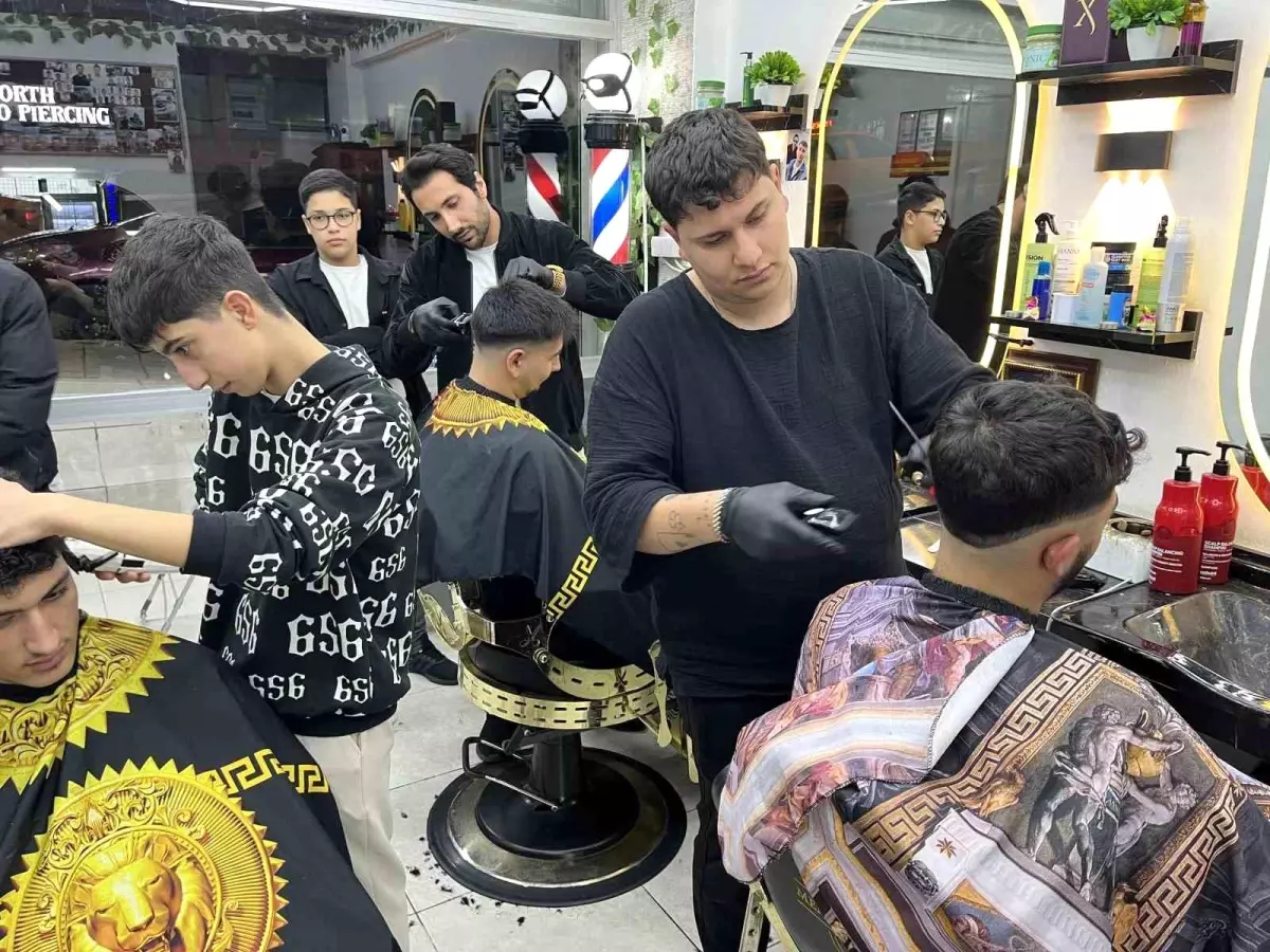 Berberler 24 Saat Bayram Mesaisi Yapıyor