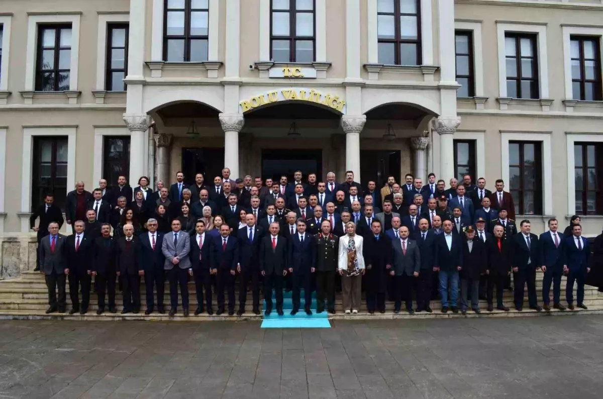 Bolu\'da protokol bayramlaştı