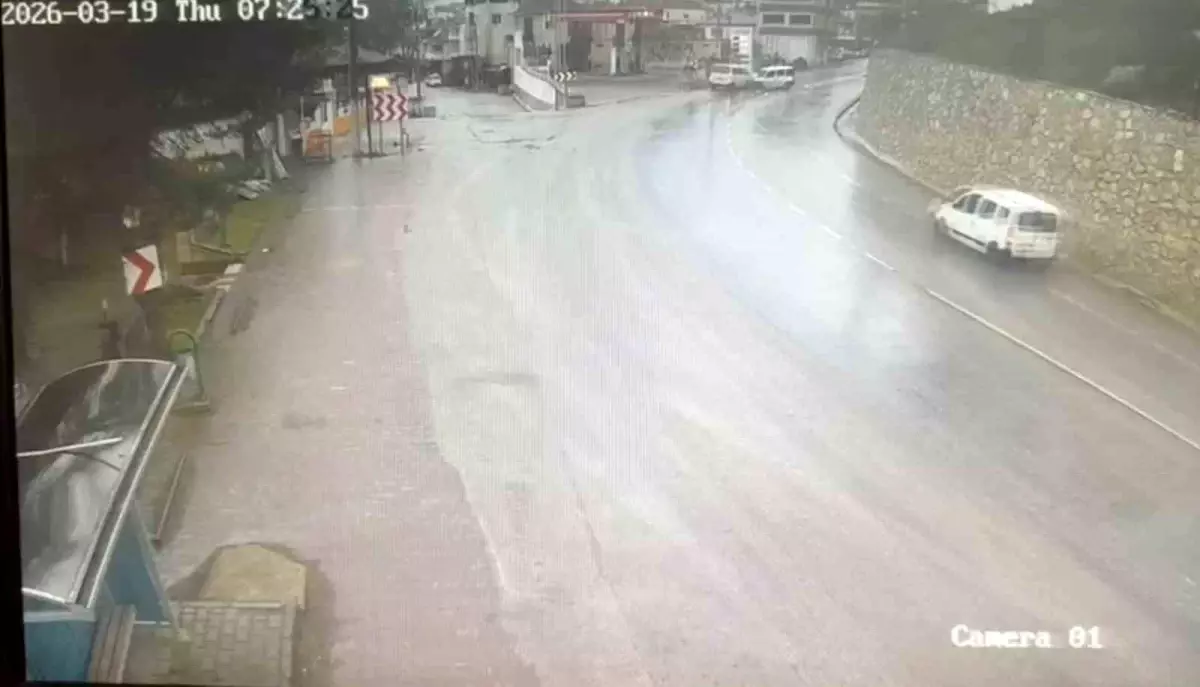 Bursa\'da Bayram Öncesi Feci Kaza: 7 Yaralı