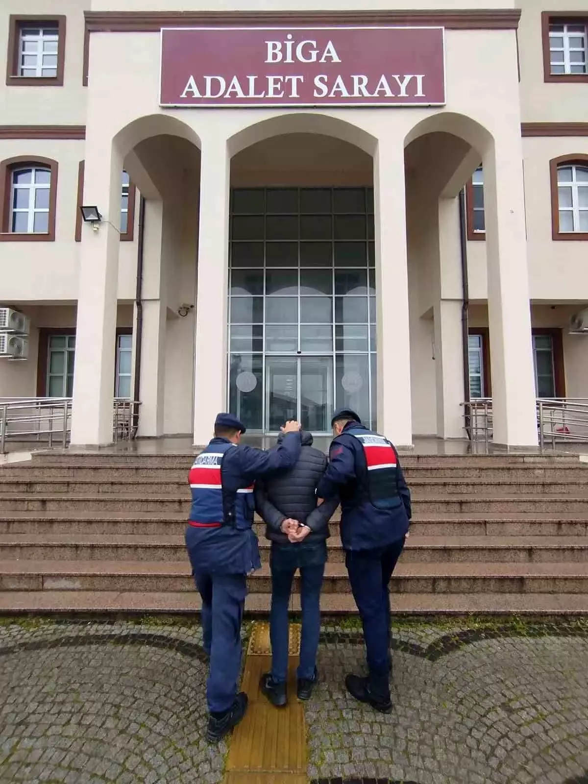 Çanakkale\'de Uyuşturucu Operasyonu