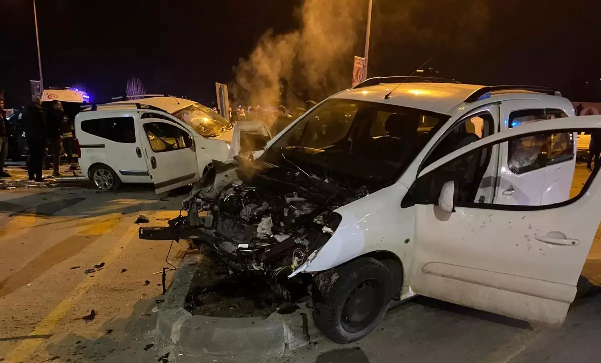 Erzurum\'da Zincirleme Kaza: 7 Yaralı