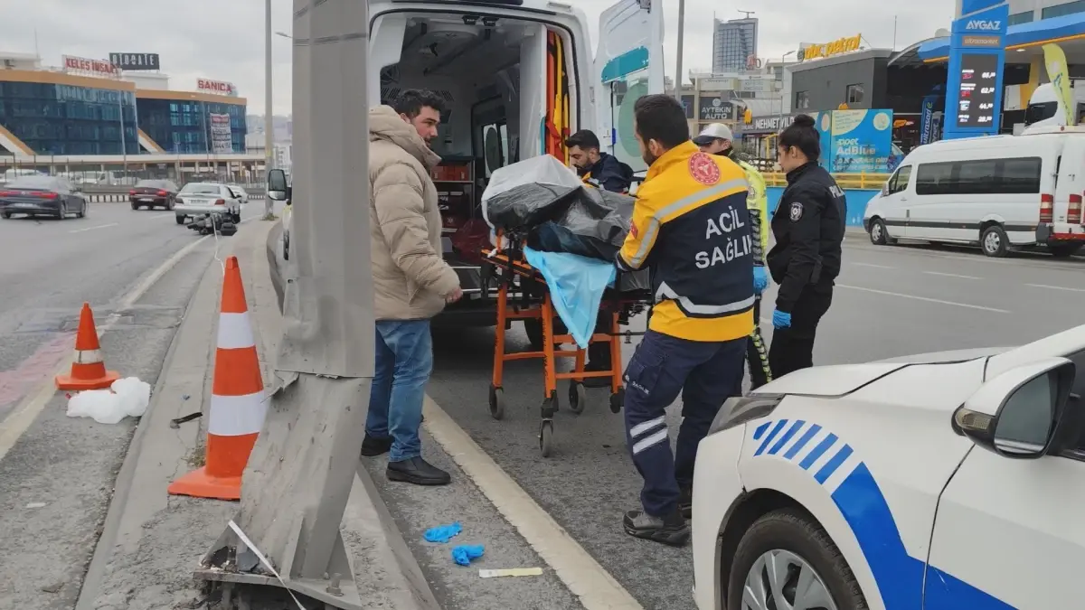 Esenyurt\'ta Motosiklet Kazası: Sürücü Hayatını Kaybetti