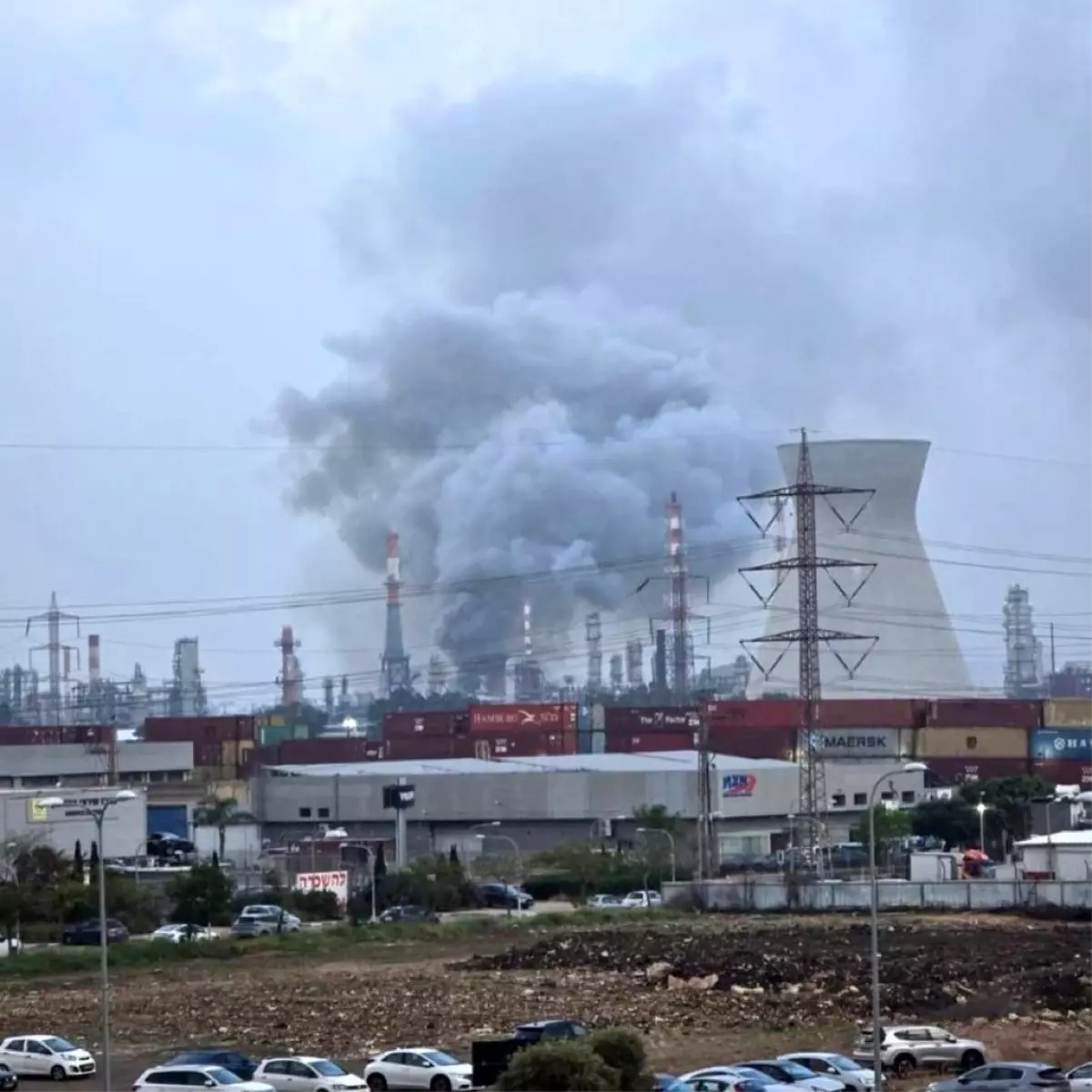 İran, Hayfa Petrol Rafinerisi\'ni Hedef Aldı