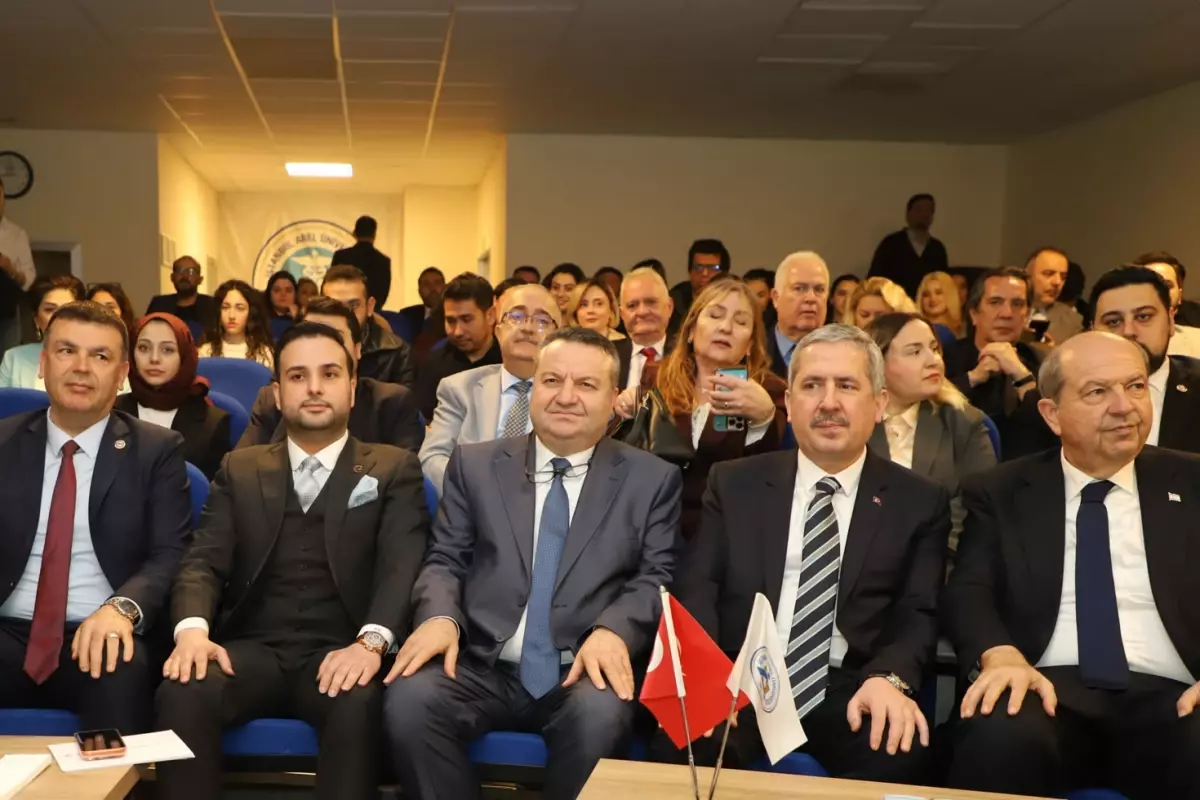 İstanbul Arel Üniversitesi\'nde Tüketici Hakları Zirvesi