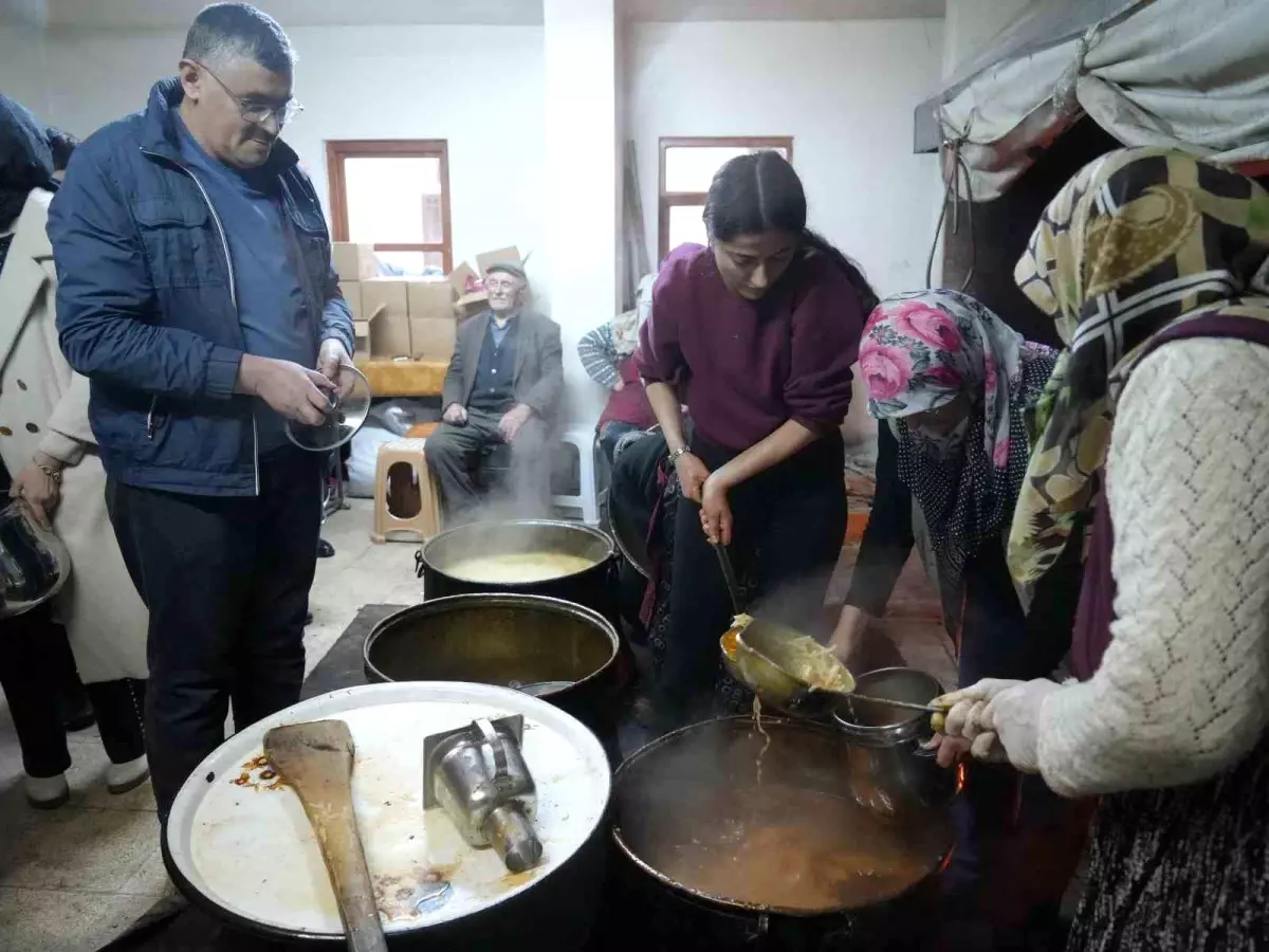 Kastamonu\'da 8 asırlık "tekke çorbası" geleneği bu yıl da yaşatıldı