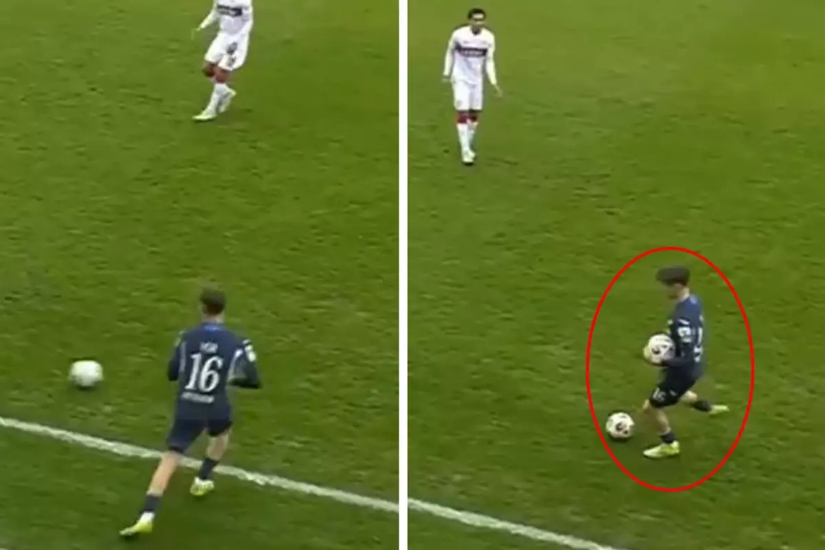 Sahaya giren topu dışarıya atan oyuncu saniyeler sonra hayatının şokunu yaşadı