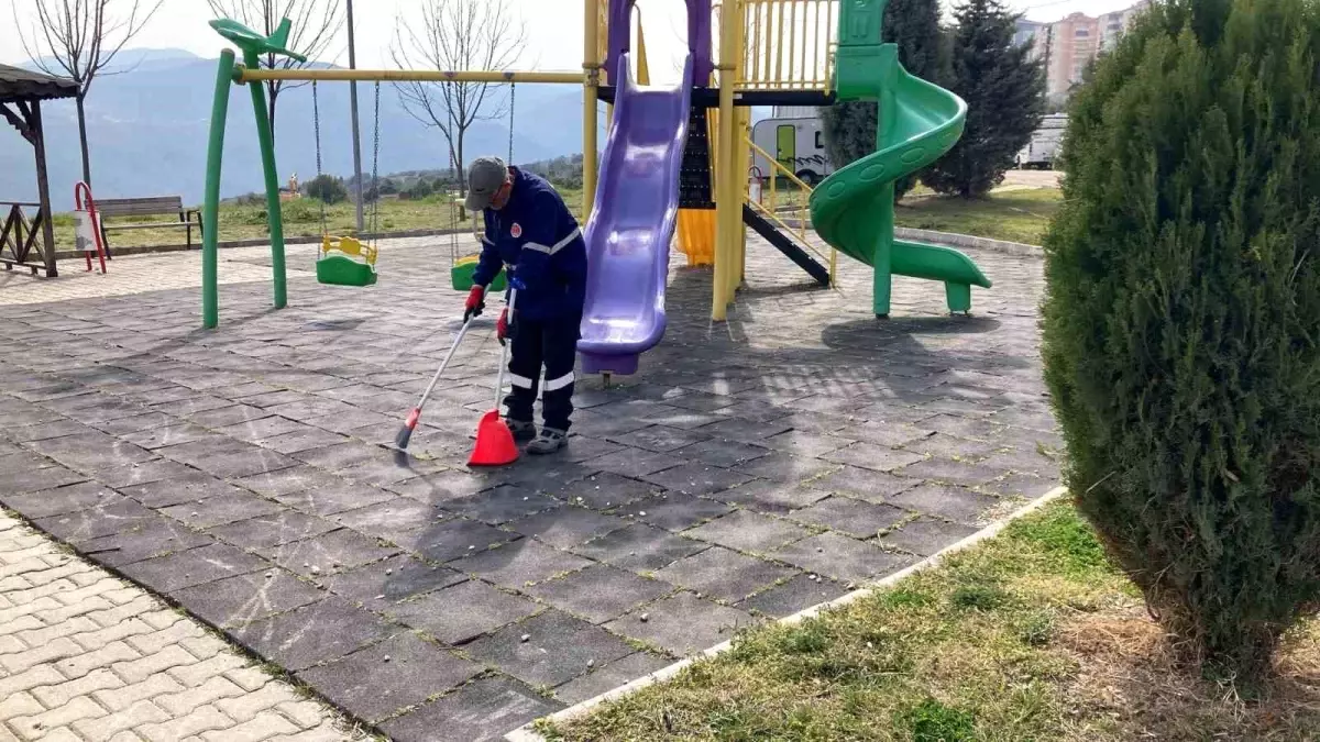Bilecik Belediyesi\'nden bayramda yoğun mesai