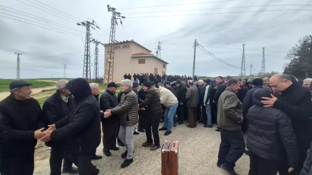 Küplü\'de 90 Yıldır Süren Bayramlaşma Geleneği