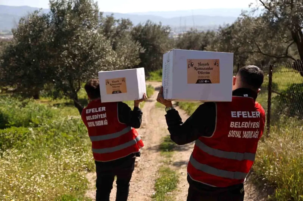 Efeler\'de Ramazan dayanışması zirve yaptı