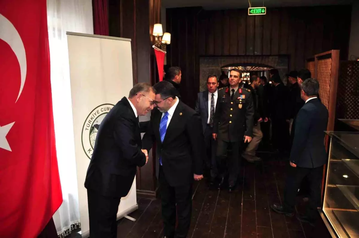 Kars\'ta protokol üyeleri bayramlaştı