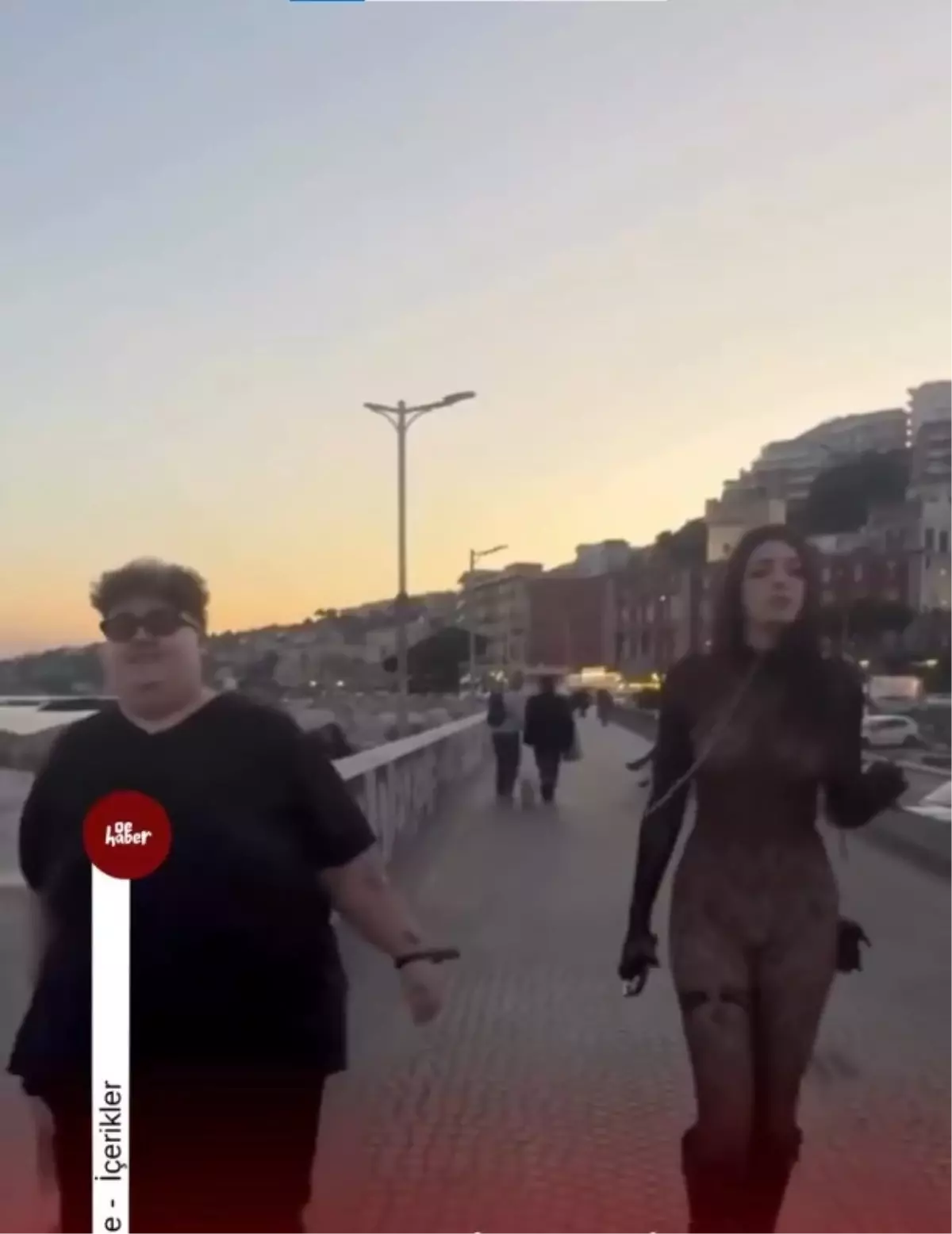 Kız arkadaşına tasma takıp gezdirdi