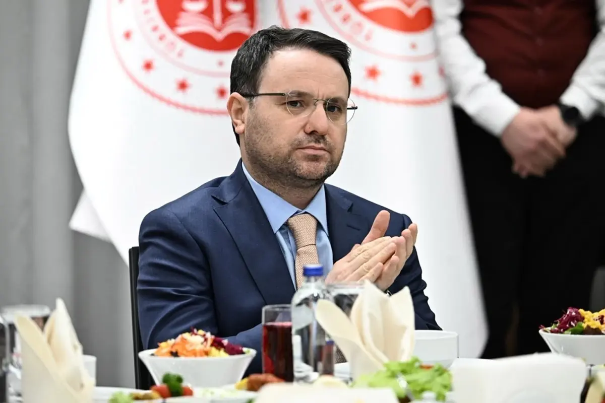 "Lüksemburg" iddiasını çürüten detay: Akın Gürlek o ülkeye hiç gitmemiş