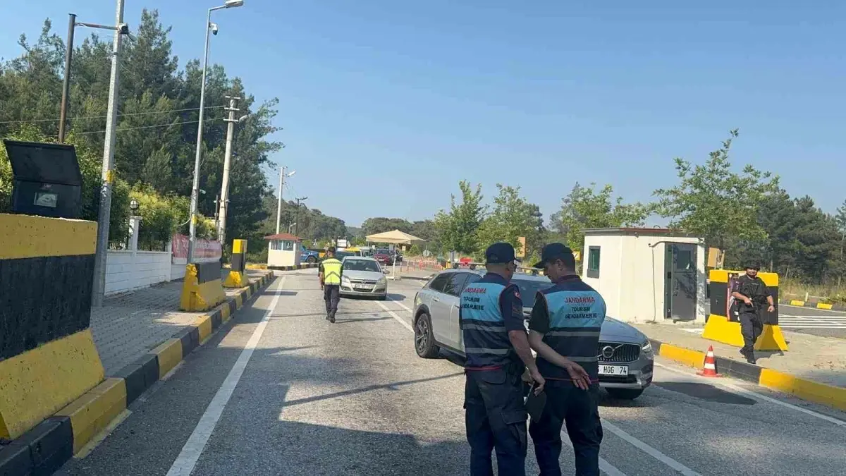 Marmaris ve Datça\'ya Bayram Yoğunluğu