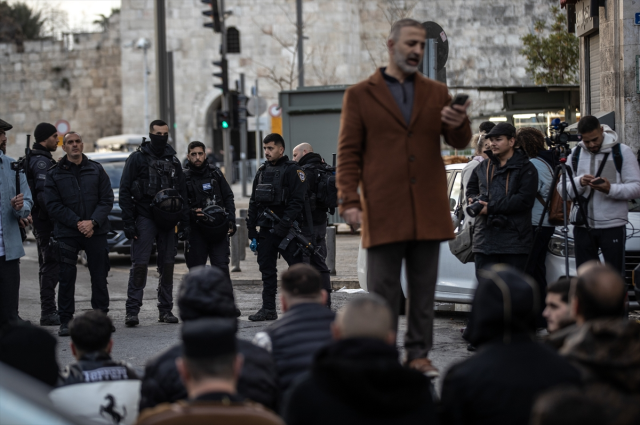 Mescid-i Aksa'da 59 yıl sonra bir ilk! Bayramı zehir eden görüntü