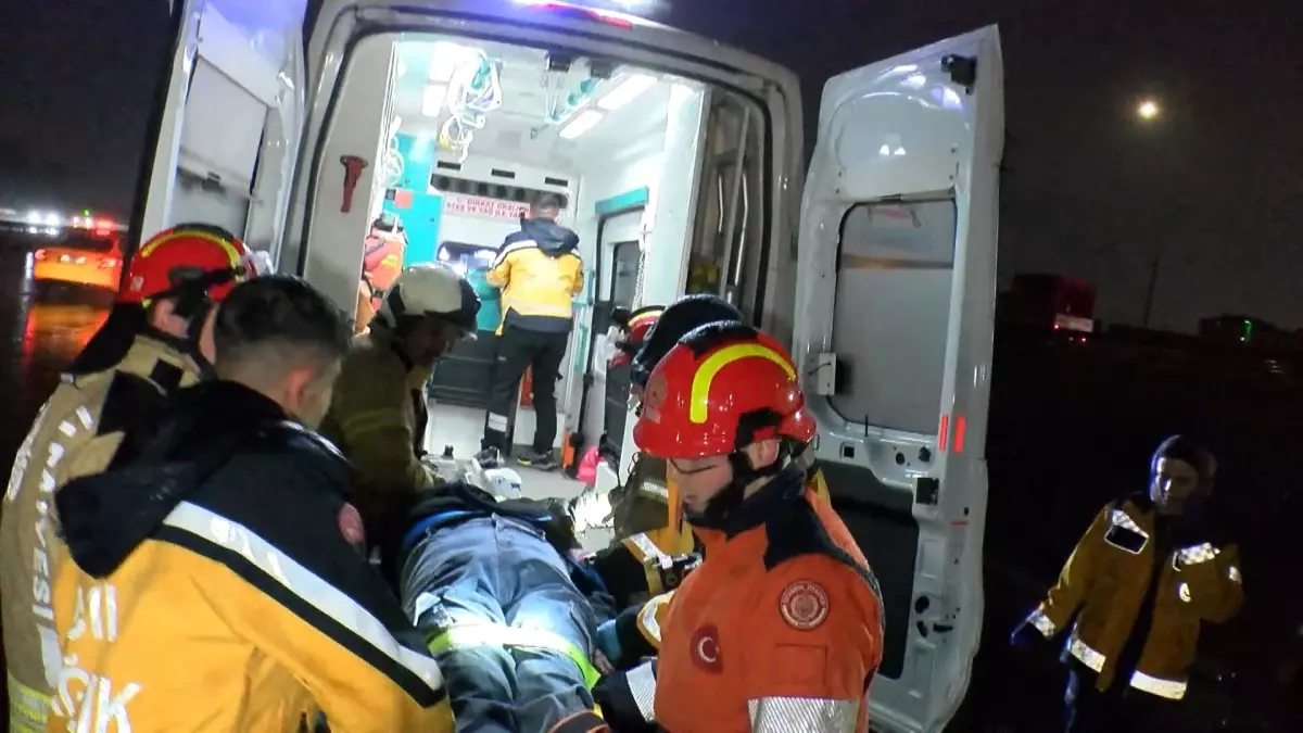 Pendik\'te Taksi Kazası: 3 Ölü