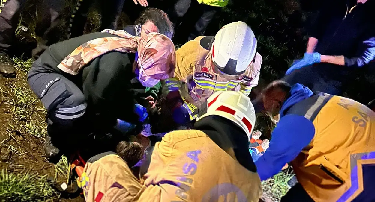 Manisa\'da Trafik Kazası: 1 Ölü, 3 Yaralı